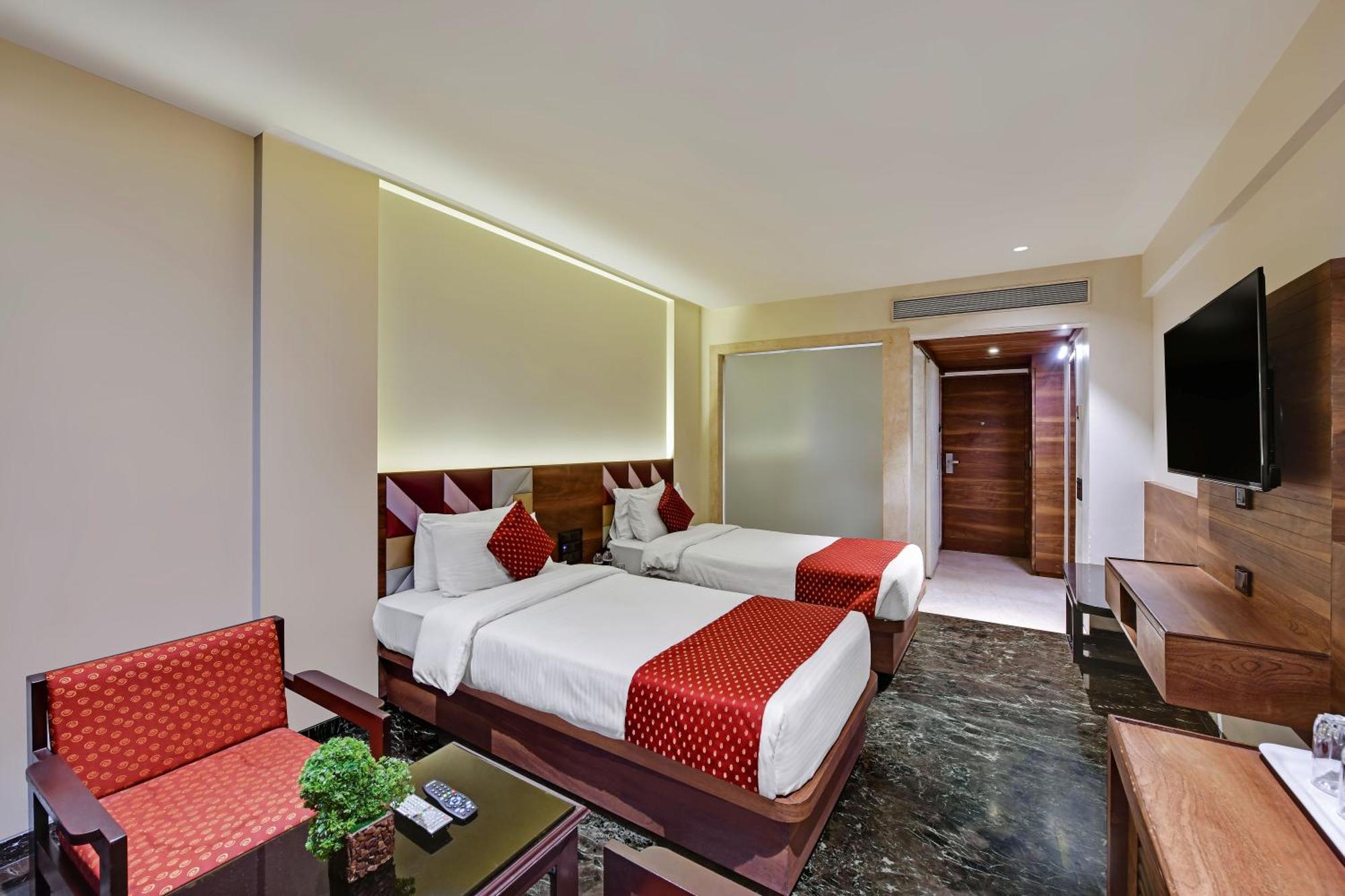 Quality Inn Regency, Насик Экстерьер фото
