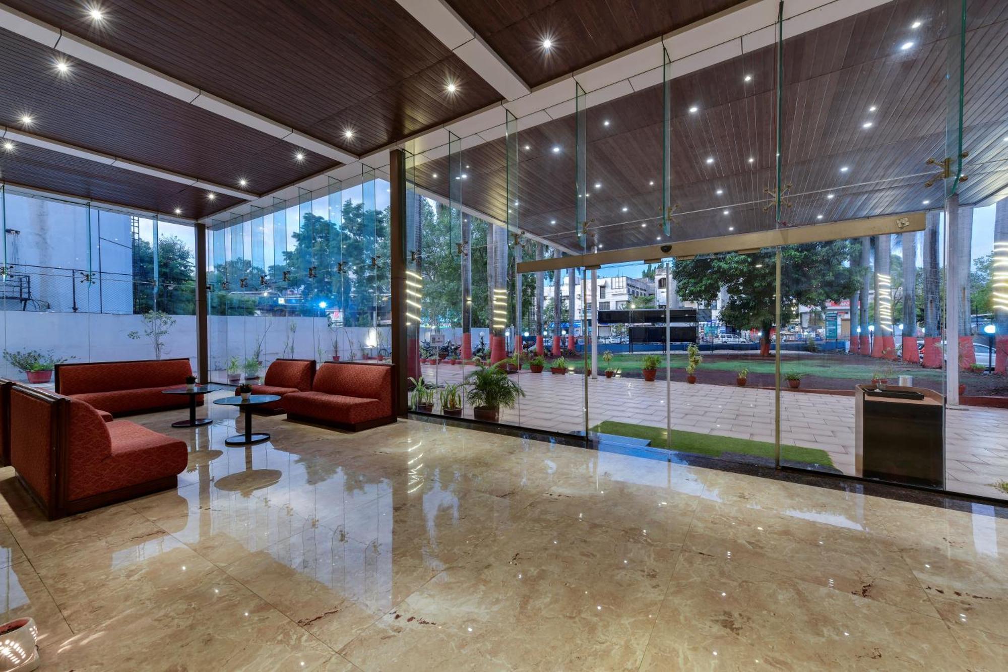 Quality Inn Regency, Насик Экстерьер фото