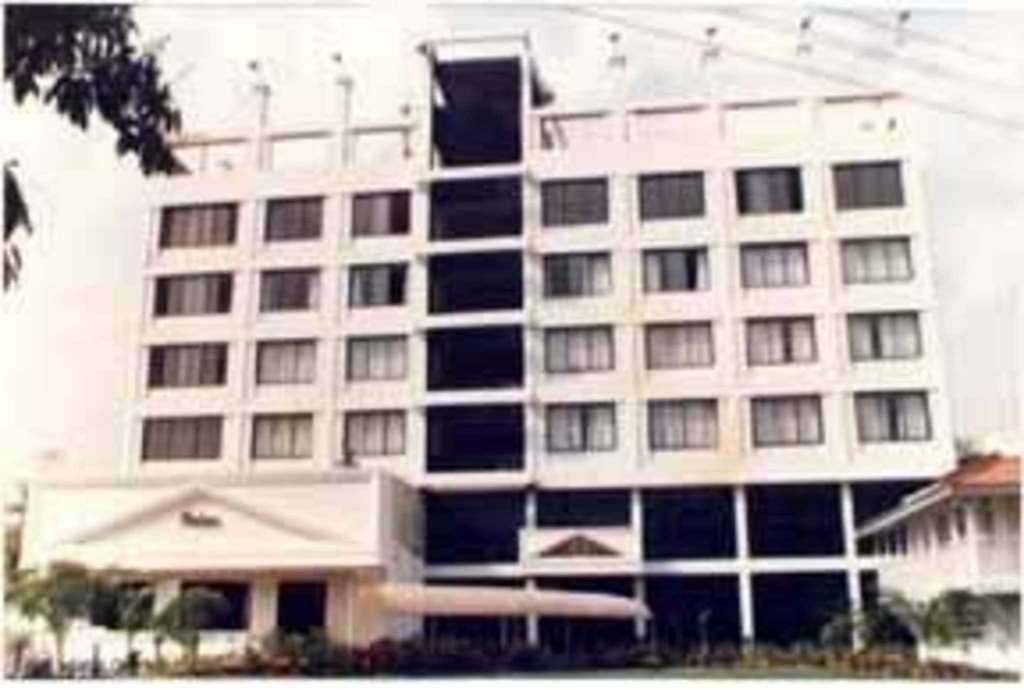 Quality Inn Regency, Насик Экстерьер фото